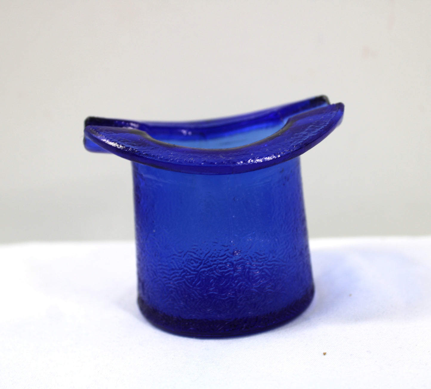 Vintage 1950's Cobalt Blue Glass Top Hat Ashtray Tobacco Toothpick Holder