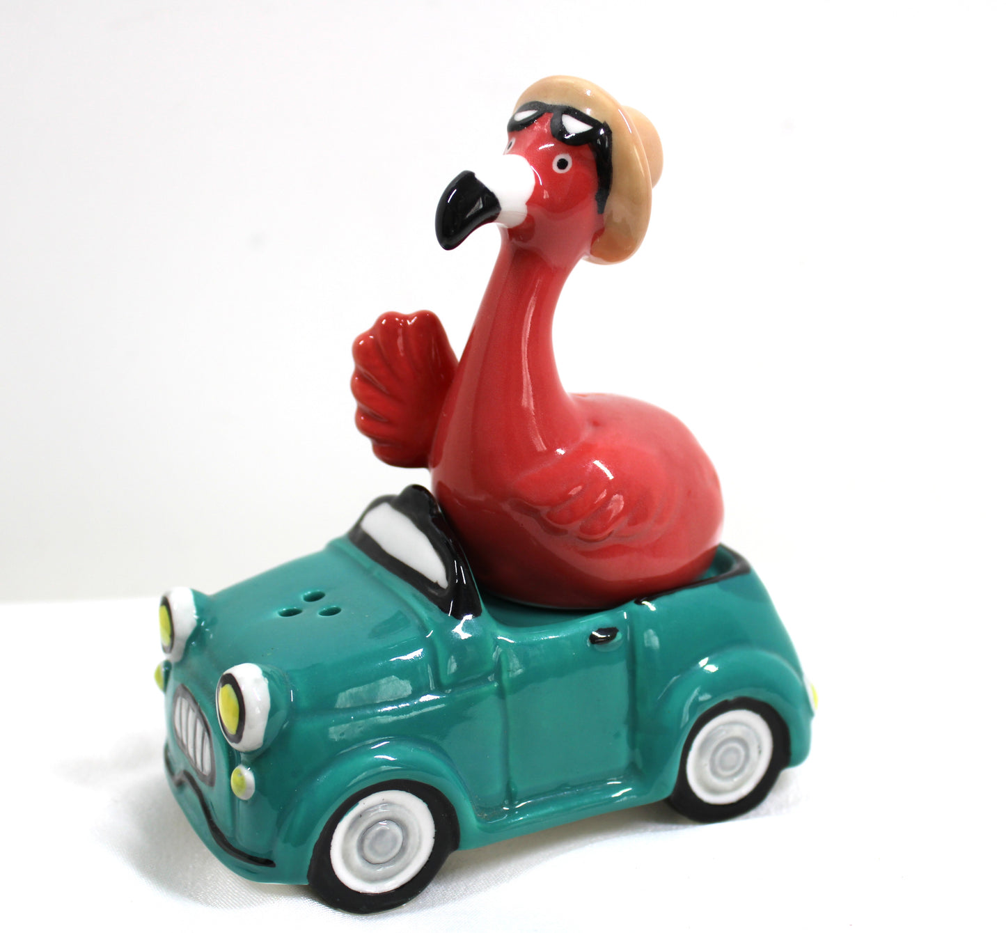Flamingo Convertible Car Salt Pepper Shaker Set Beach Ocean Bird Hat Sunglasses