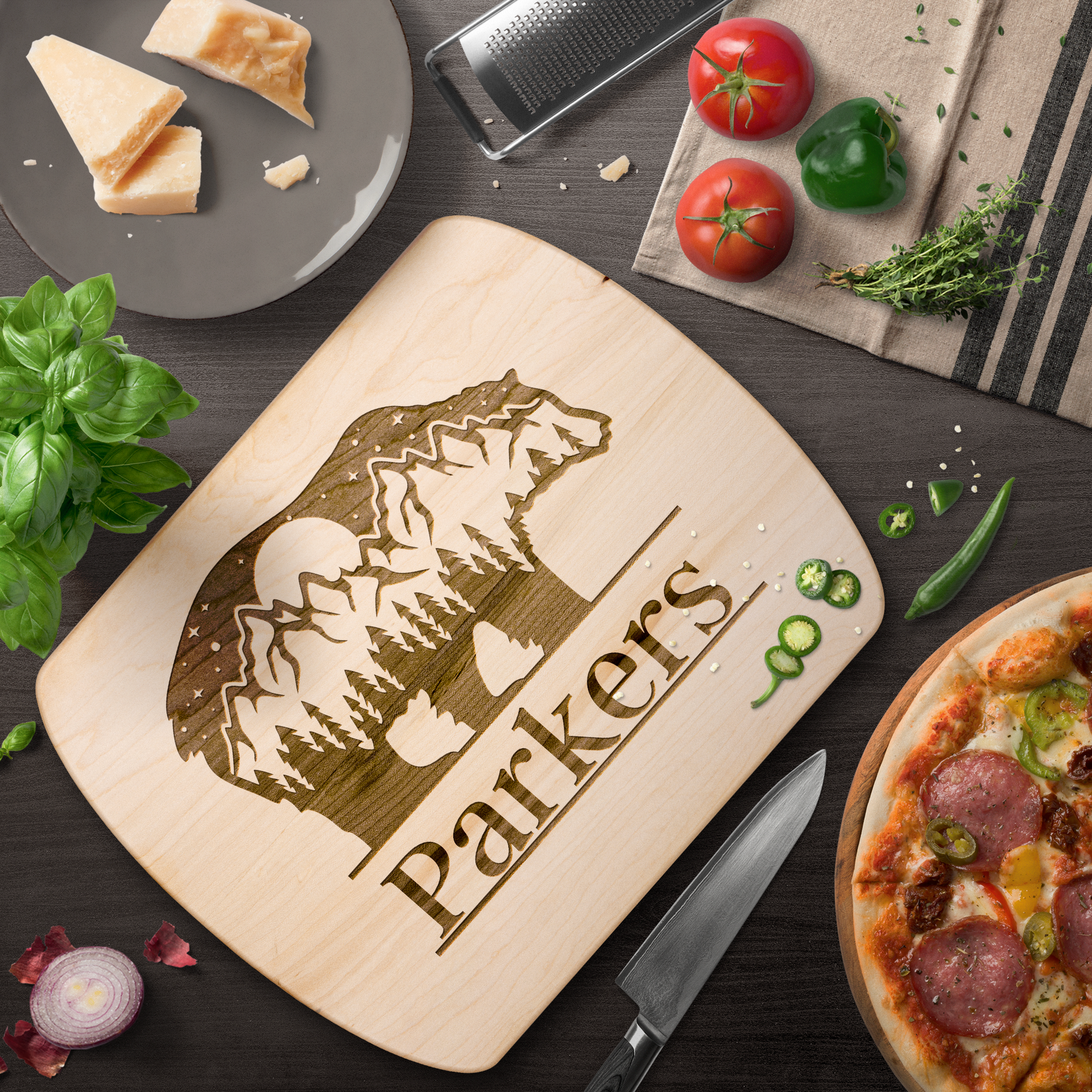 Personalize_Cutting_Boards_Light_H_Lifestyle_Mockup.png